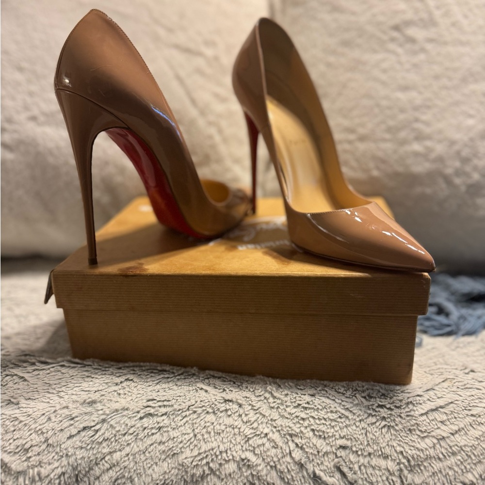 Nude Patent Leather Christian Louboutin So Kate Heels